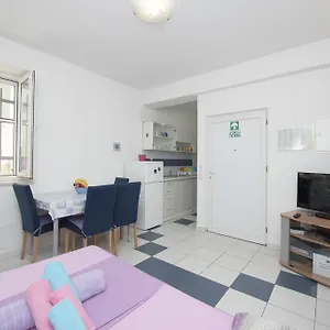 https://apartment-dragica-split.splithotels.org